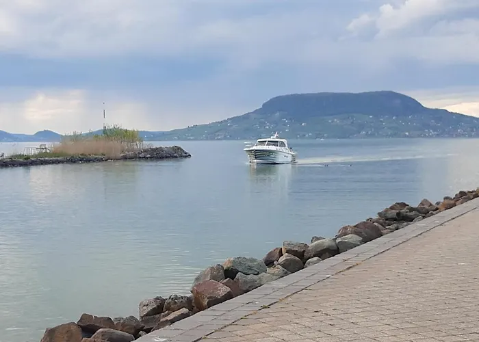 Holiday home Haziallatbarat Mandula Haz Koezpontjanal Fonyod